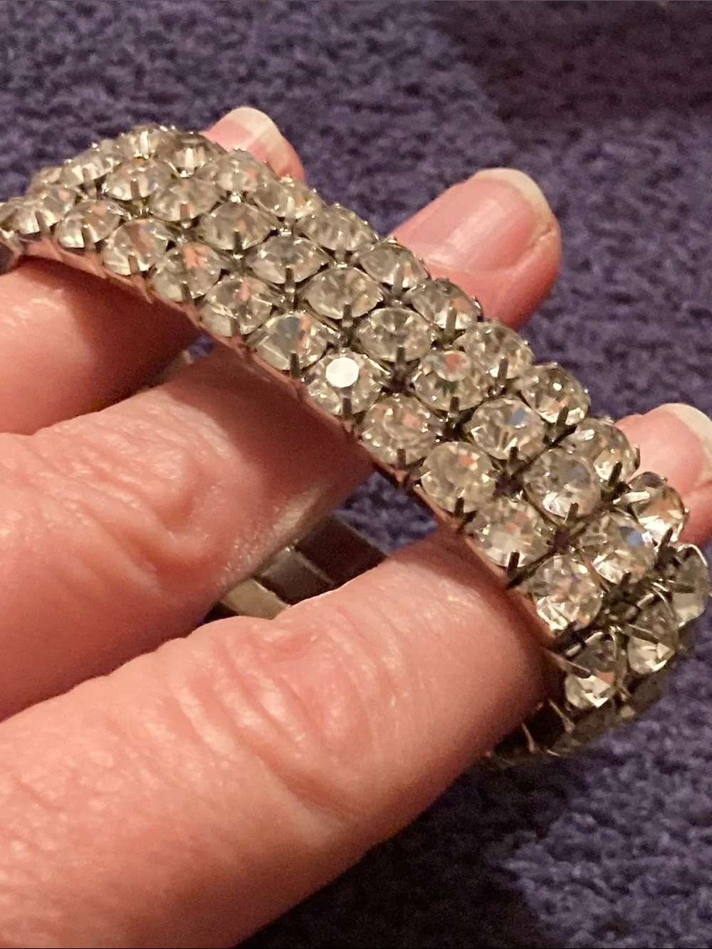 Clear Crystal Stretch Bracelet - Sparkling Silver Tone